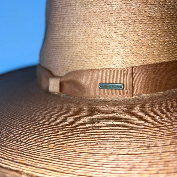 Straw hat - Picture 3 of 10